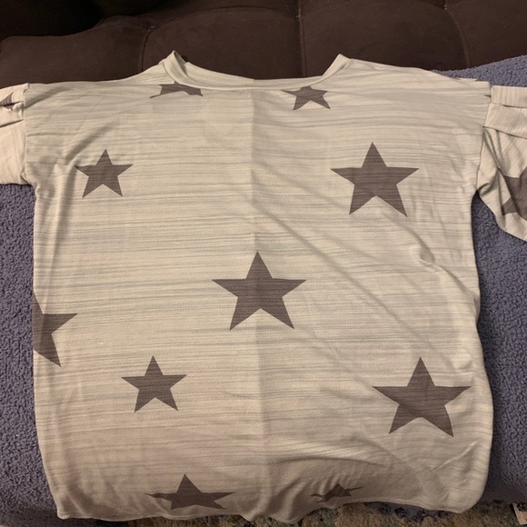 Last One! Mint Stars 🌟 Tunic - Picture 5 of 8